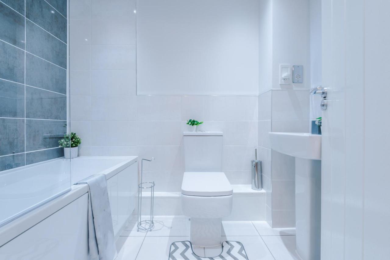 ✰Onpoint - Modern 2 Bed Apartment Close To Centre✰ Leeds  Eksteriør bilde