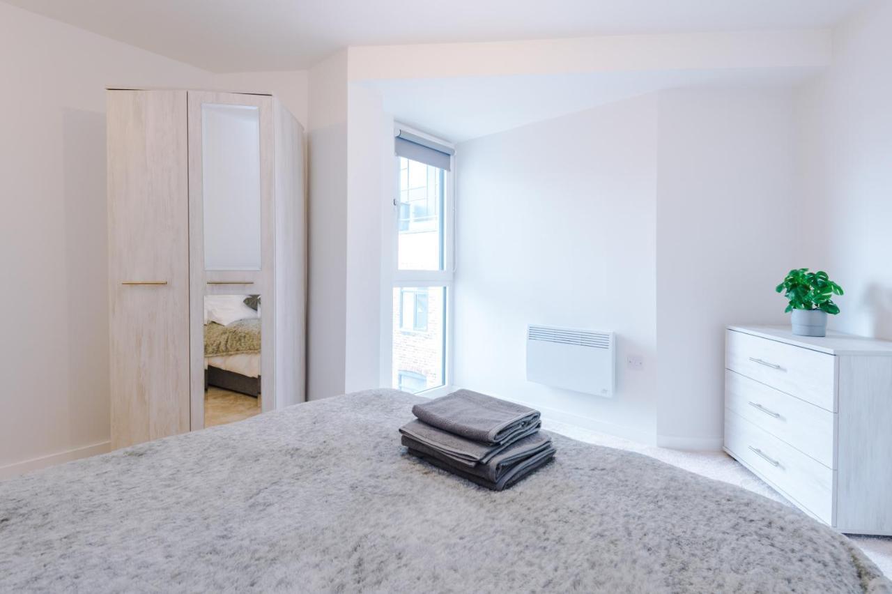 ✰Onpoint - Modern 2 Bed Apartment Close To Centre✰ Leeds  Eksteriør bilde