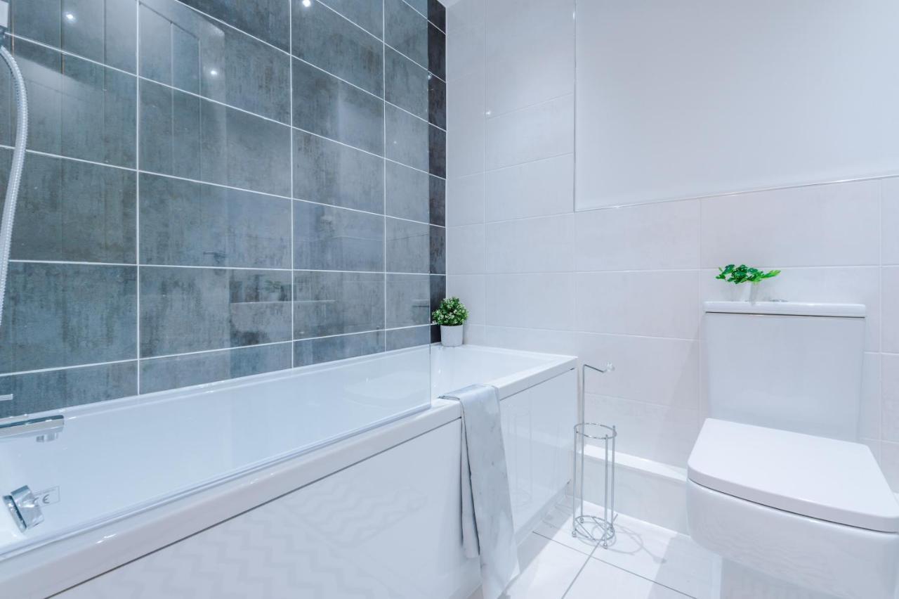 ✰Onpoint - Modern 2 Bed Apartment Close To Centre✰ Leeds  Eksteriør bilde
